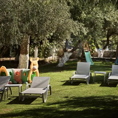 アパート Katerina